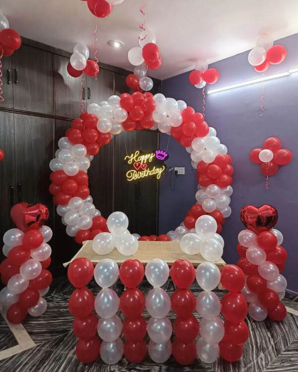 Red and White Balloon Ring Birthday Decoration